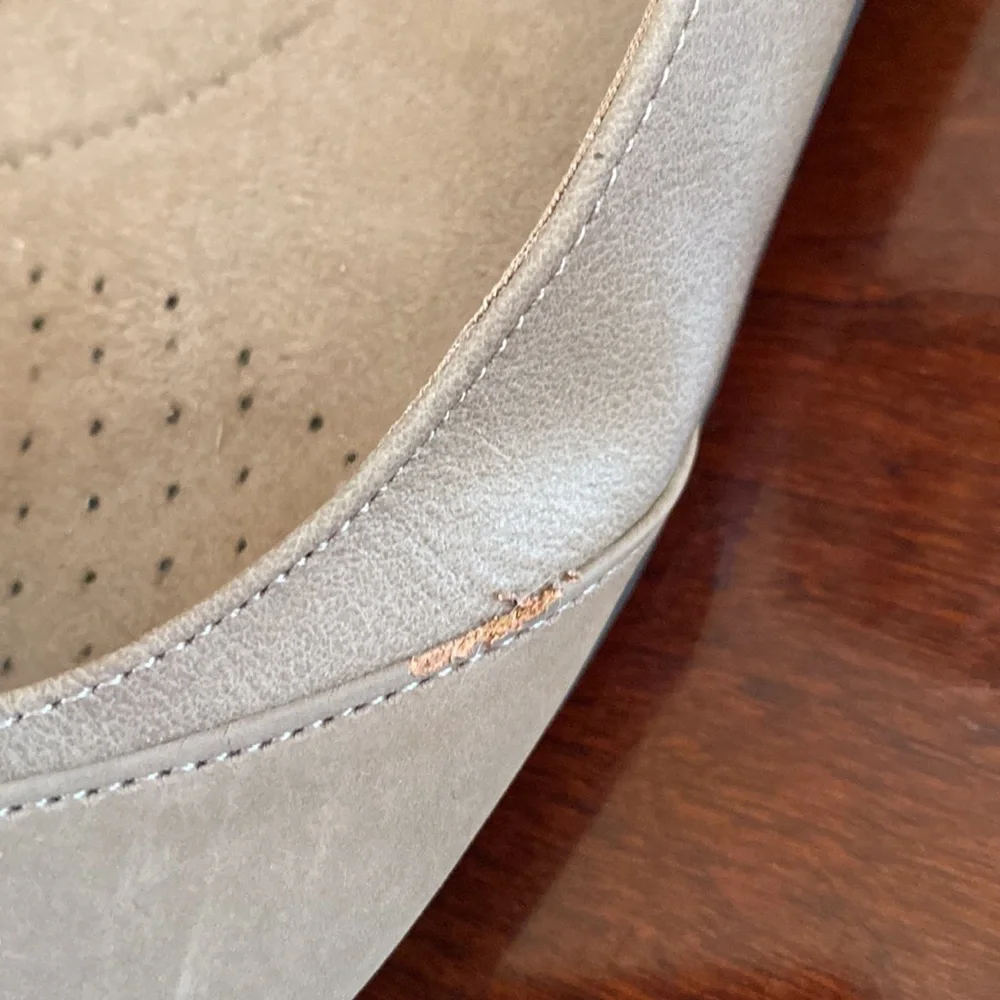 Life Stride Soft System Tan 9.5M Comfort Chic Suede Leather Minimalist Flats